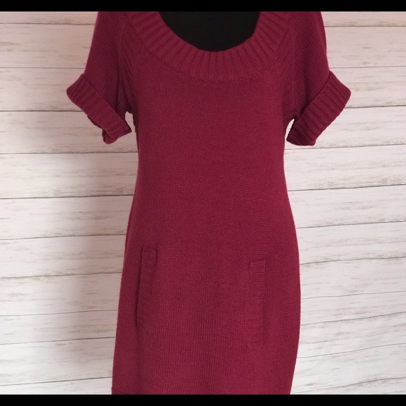 Plum sweater dress with front pockets - Picture 1 of 3